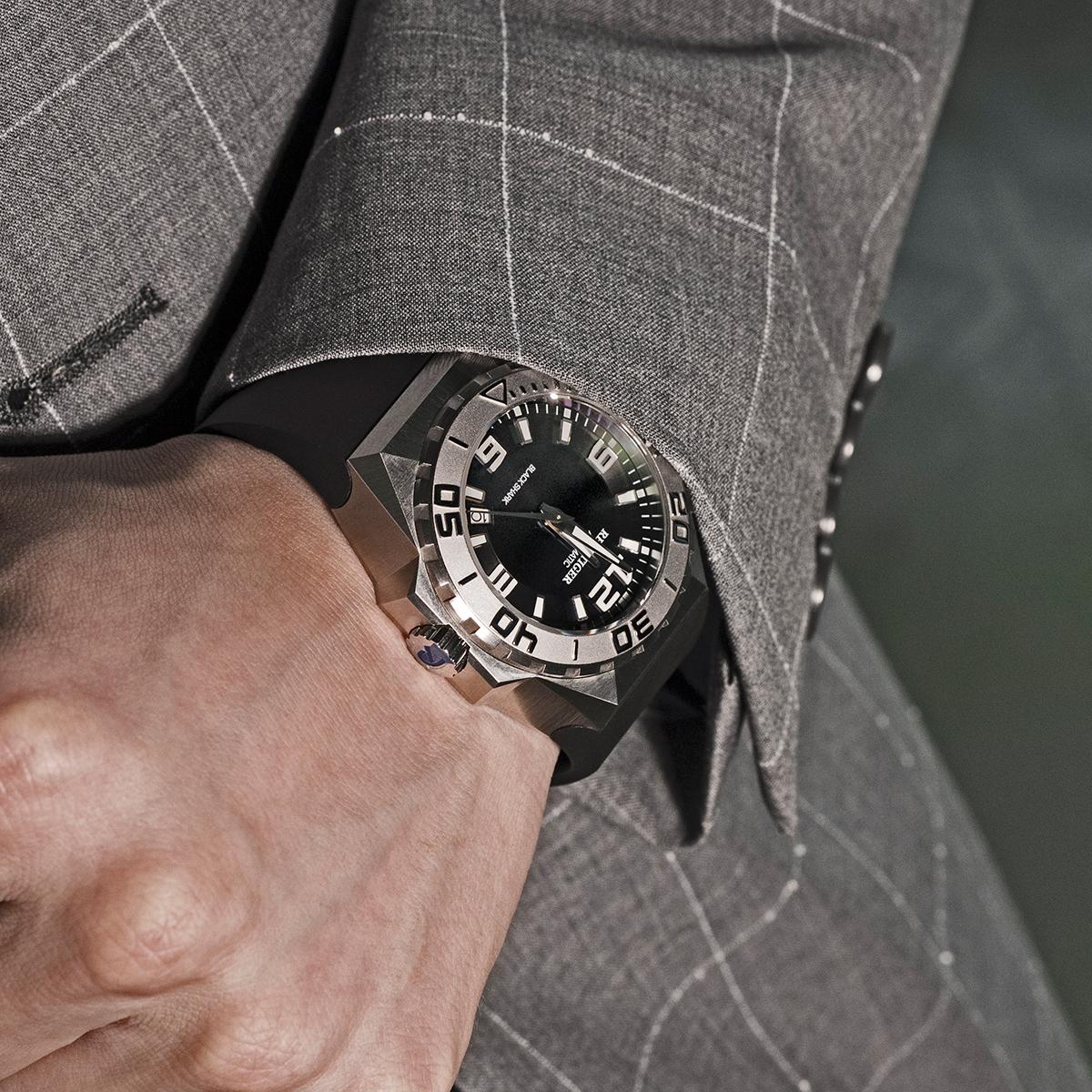 Đồng Hồ Reef Tiger RGA6903-YBBR Đồng Hồ Reef Tiger RGA6903-YBBR